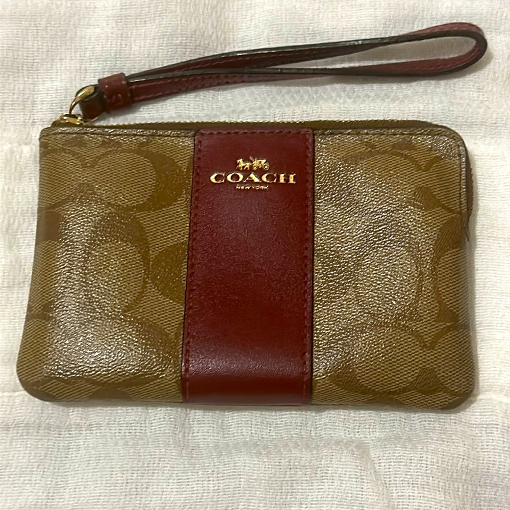 Coach Corner Zip Wristlet Wallet in Signature Canvas with Stripe